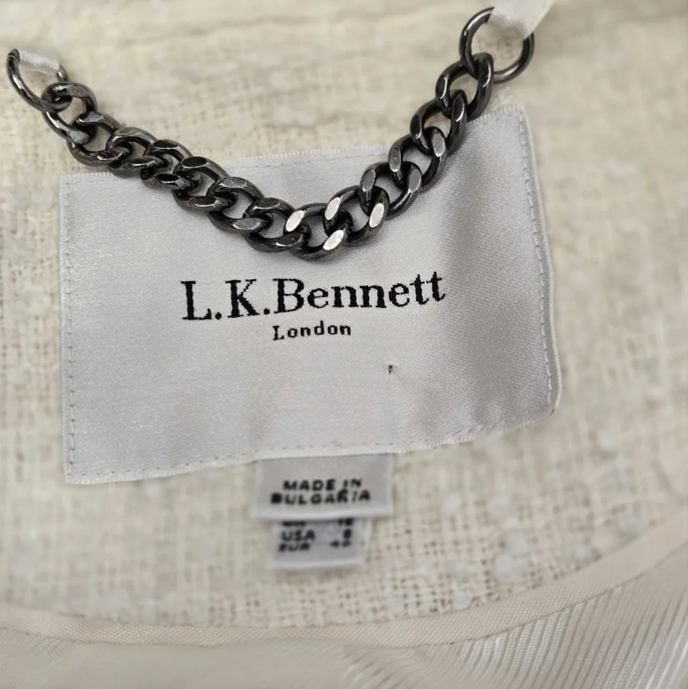 L.K BENNETT LONDON Cream Cottton Tweed Cropped Open Front Jacket With Fringe. 8 - Picture 7 of 16